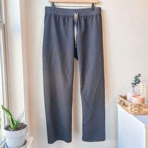 Figs Livingston Basic Scrub Pants in Black